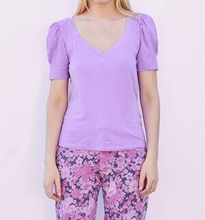 NEW SUNDRY puff sleeve v-neck tee in light orchid